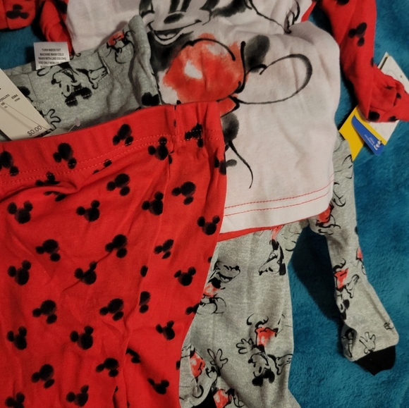 Pj Set Disney Mickey Mouse 12 months 4 Piece Unisex Boys New NWT - Picture 8 of 16